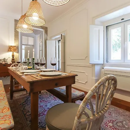 Dom Dinis Terrace דירה *
